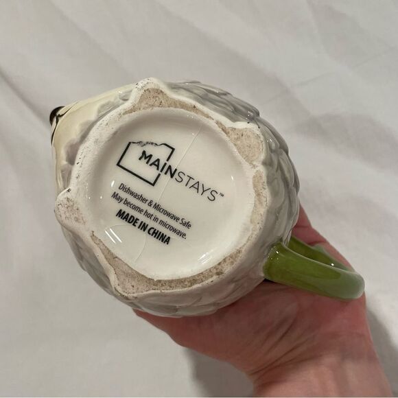 Porcupine mug with flower cute animal mug - Picture 9 of 10